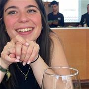 Docente de inglés ofrece clases particulares presencial y online, con experiencia trabajando con niños, adolescentes y adultos
